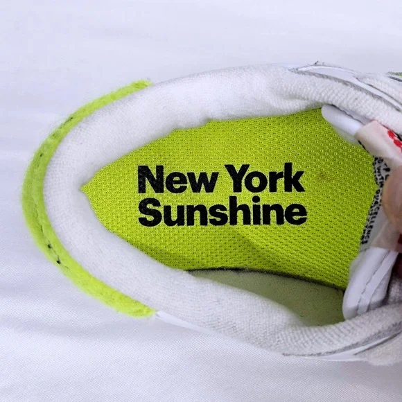 Wilson Pro Staff Court Maintenance 7.5 New York Sunshine Extra Duty Sneakers